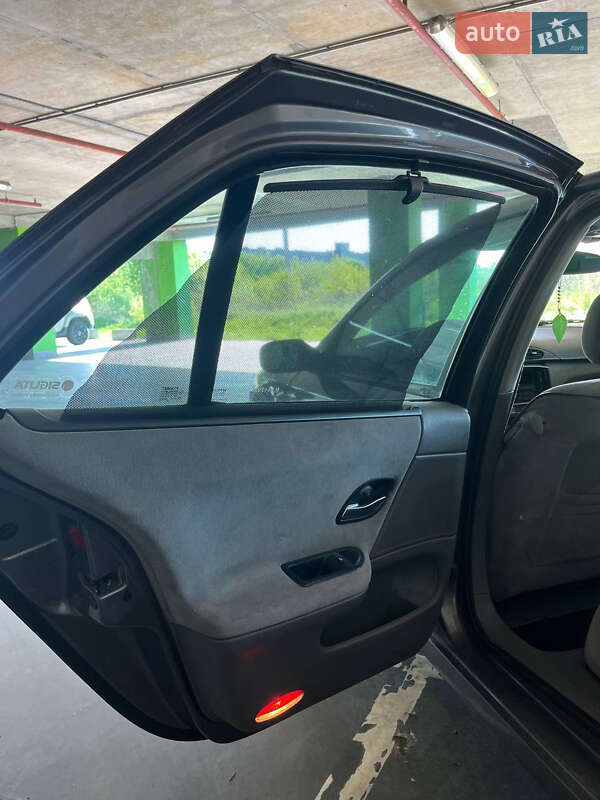 Лифтбек Renault Laguna 2001 в Львове фото 11 Лифтбек Renault Laguna 2001 в Львове