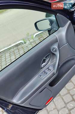 Лифтбек Renault Laguna 2005 в 