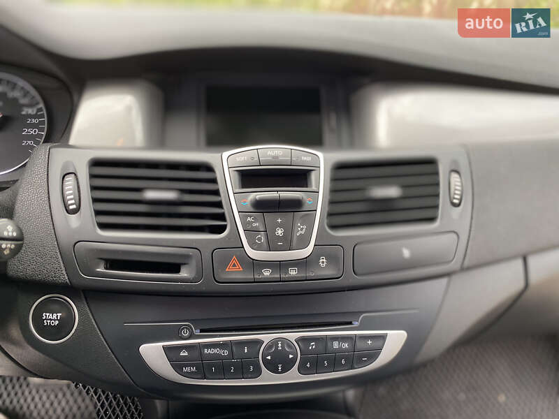 Універсал Renault Laguna 2011 в Каневі