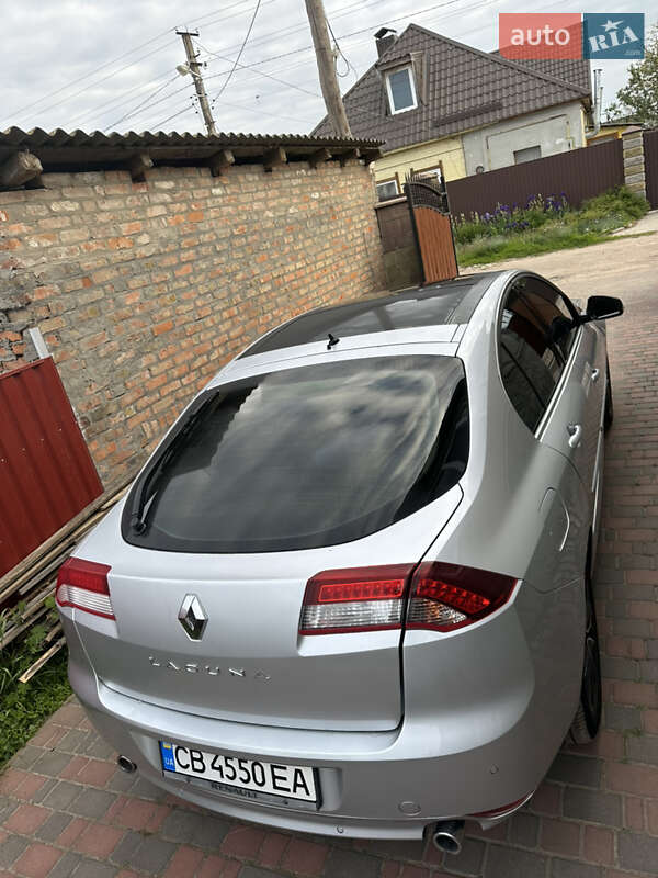 Ліфтбек Renault Laguna 2014 в Прилуках