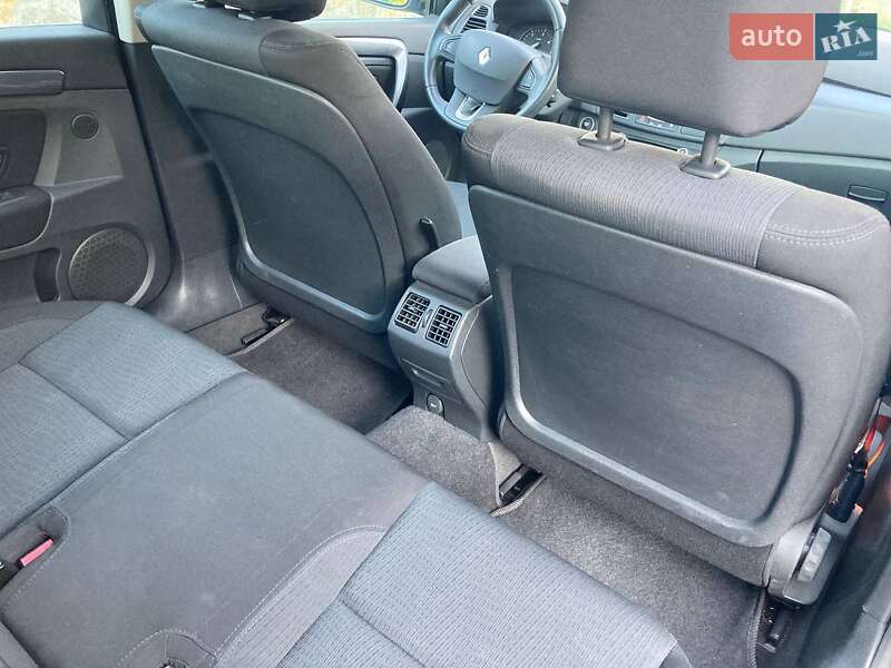 Лифтбек Renault Laguna 2010 в Виннице фото 14 Лифтбек Renault Laguna 2010 в Виннице