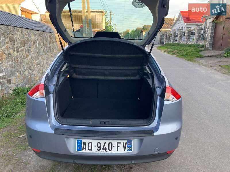 Лифтбек Renault Laguna 2010 в Виннице фото 9 Лифтбек Renault Laguna 2010 в Виннице