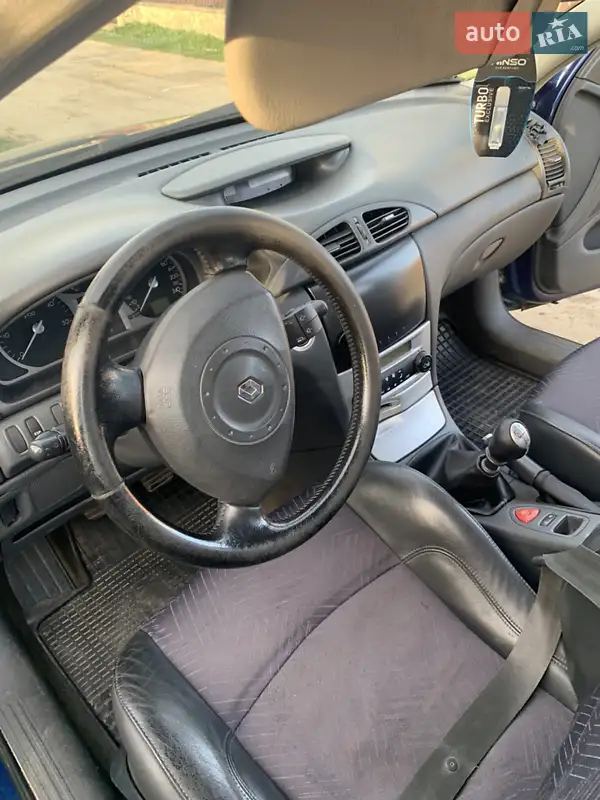 Универсал Renault Laguna 2002 в 