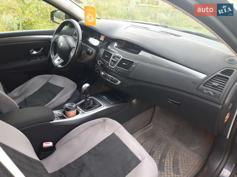 Универсал Renault Laguna 2009 в Рожище