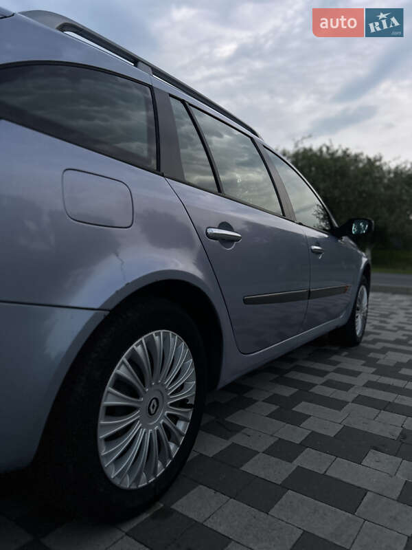 Универсал Renault Laguna 2001 в Нежине