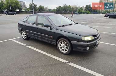 Ліфтбек Renault Laguna 2000 в 