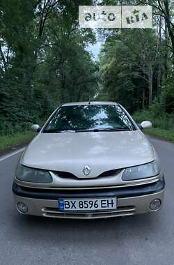Лифтбек Renault Laguna 1999 в Староконстантинове