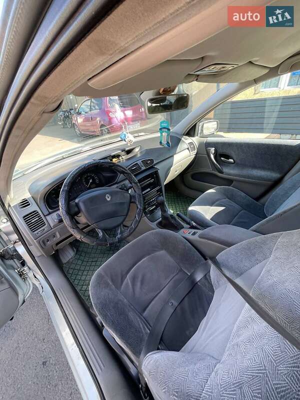 Универсал Renault Laguna 2001 в Горохове