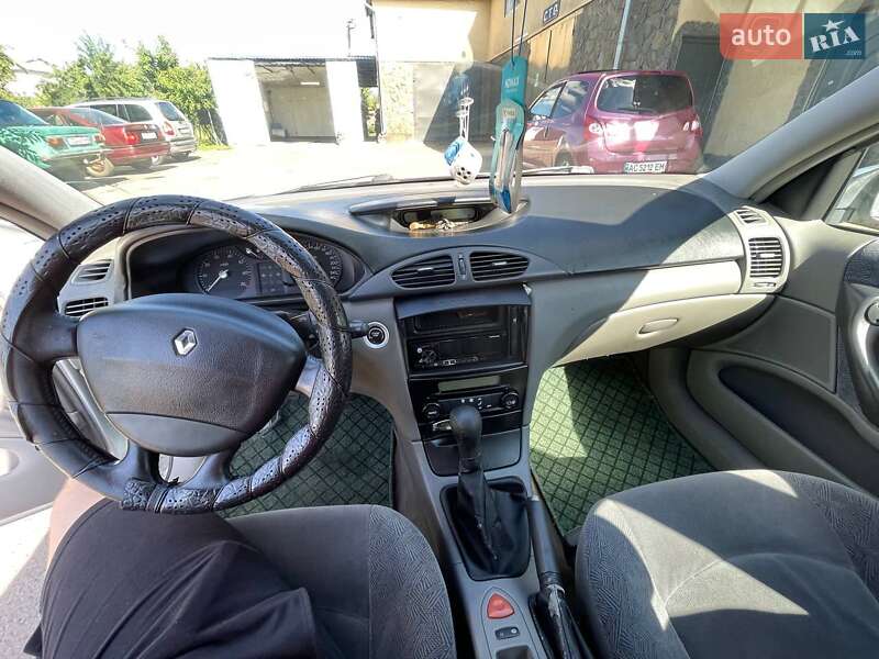 Универсал Renault Laguna 2001 в Горохове