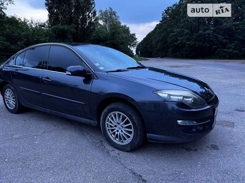 Лифтбек Renault Laguna 2011 в Бердичеве