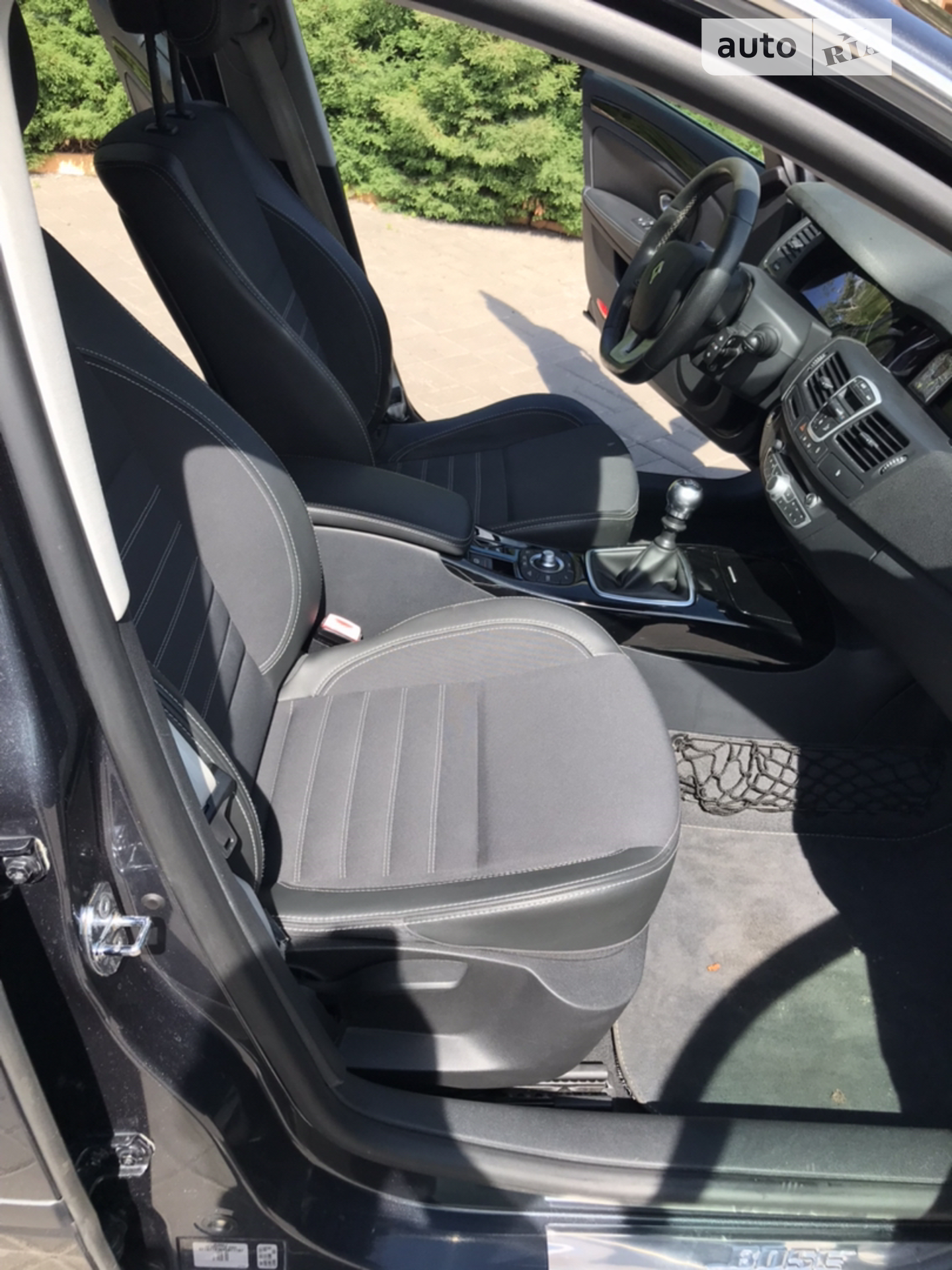 2011 Renault Laguna - мініатюра 36