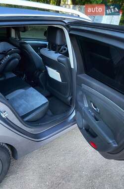 Універсал Renault Laguna 2011 в 