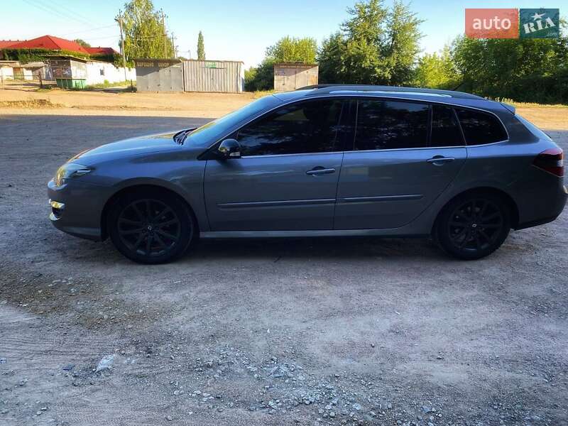 Универсал Renault Laguna 2011 в Малой Виске