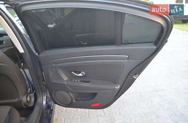 Лифтбек Renault Laguna 2008 в 
