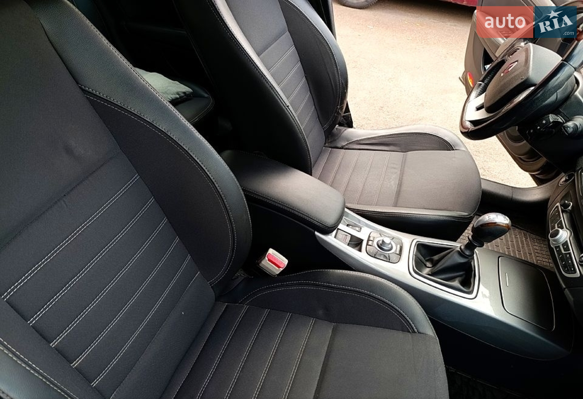 2011 Renault Laguna - мініатюра 9