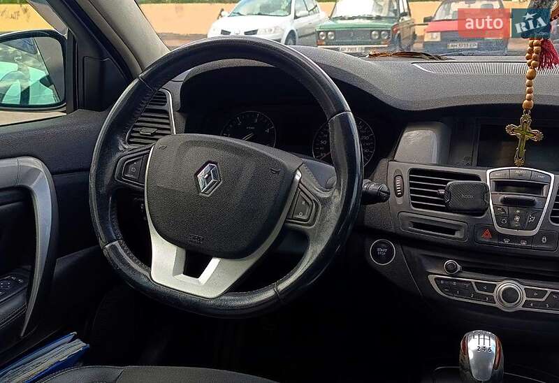 Ліфтбек Renault Laguna 2011 в Києві