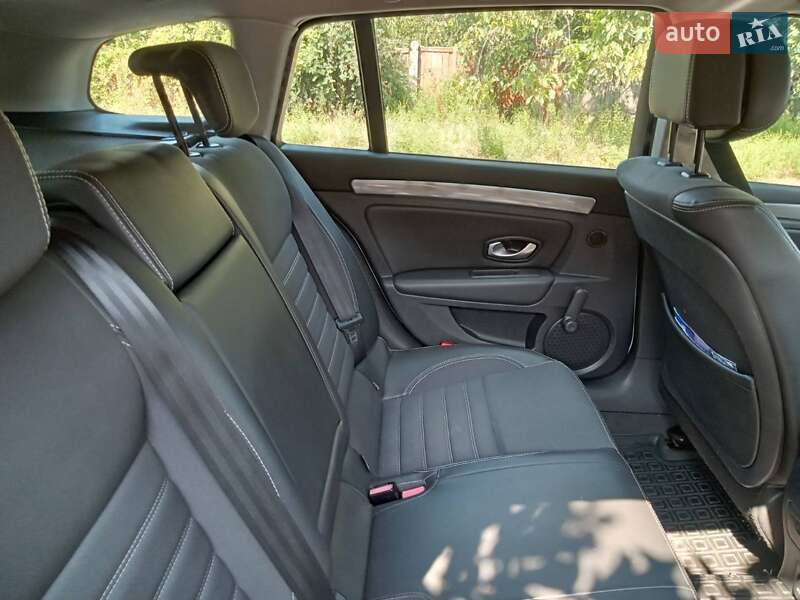 Універсал Renault Laguna 2011 в Черкасах