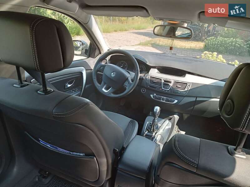 Універсал Renault Laguna 2011 в Черкасах