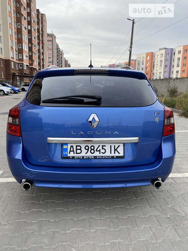 Универсал Renault Laguna 2011 в Святопетровское