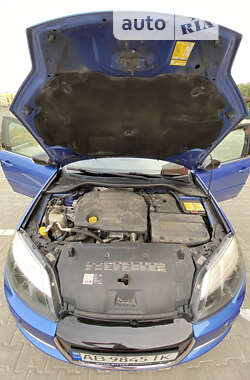 Универсал Renault Laguna 2011 в 