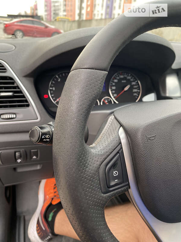 Универсал Renault Laguna 2011 в Святопетровское