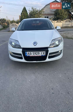 Лифтбек Renault Laguna 2013 в 