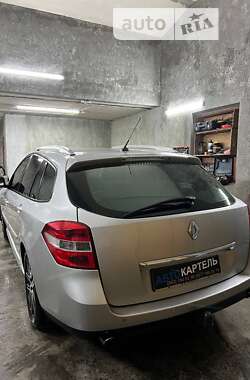 Универсал Renault Laguna 2008 в 