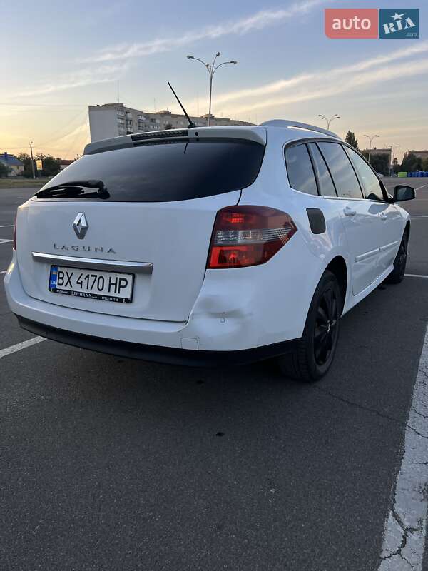 Универсал Renault Laguna 2011 в Каменец-Подольском