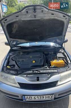 Лифтбек Renault Laguna 2004 в 