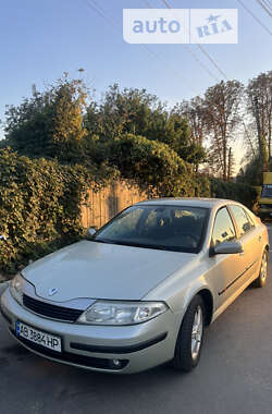 Ліфтбек Renault Laguna 2003 в Звягелі