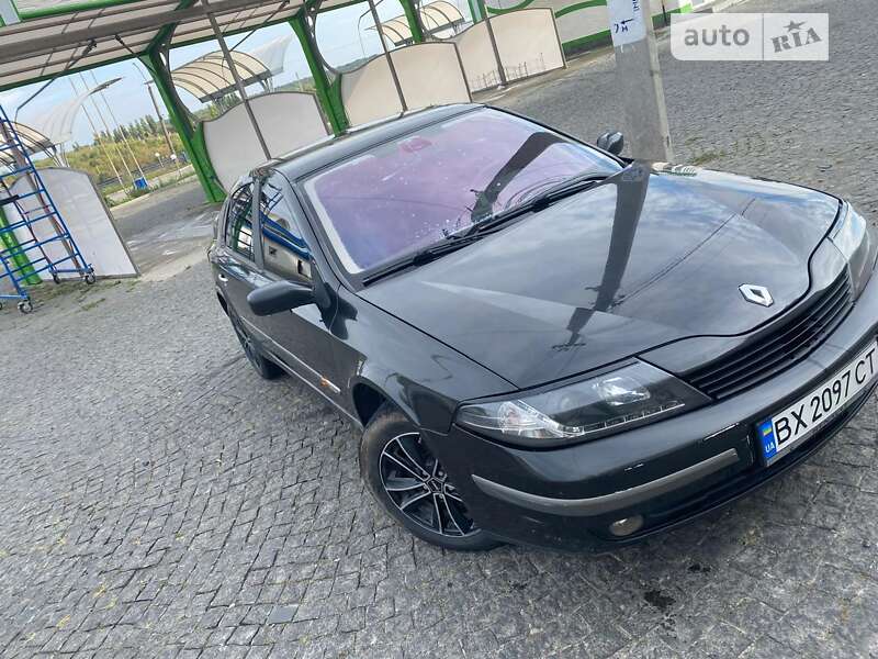 Лифтбек Renault Laguna 2003 в Хмельницком