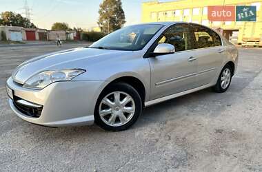 Лифтбек Renault Laguna 2008 в 
