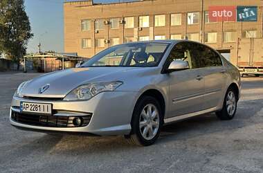 Лифтбек Renault Laguna 2008 в 