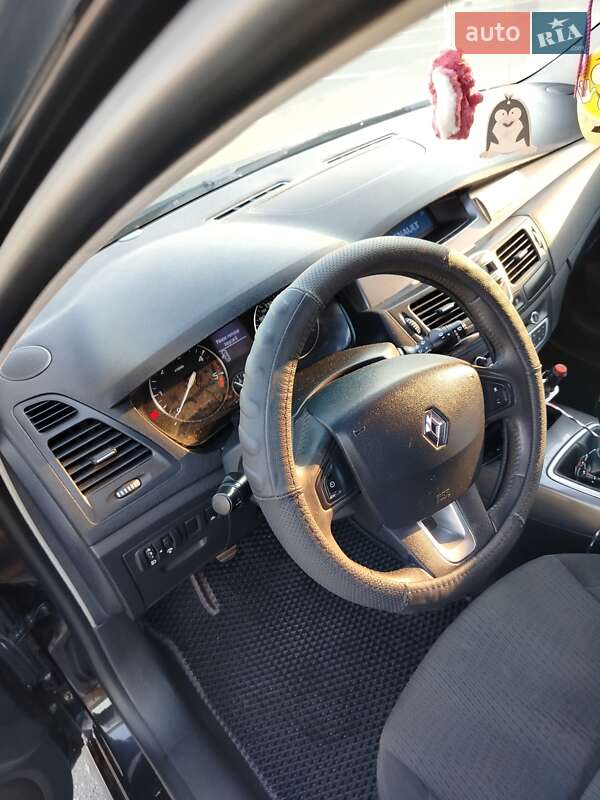 Универсал Renault Laguna 2010 в Киеве