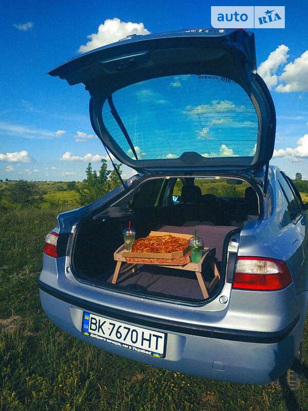 Лифтбек Renault Laguna 2001 в Ровно фото 3 Лифтбек Renault Laguna 2001 в Ровно