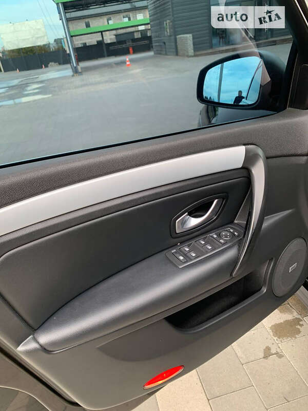 Универсал Renault Laguna 2010 в Каменец-Подольском