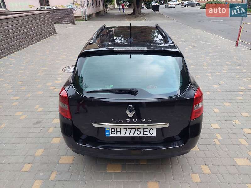 Универсал Renault Laguna 2010 в Одессе