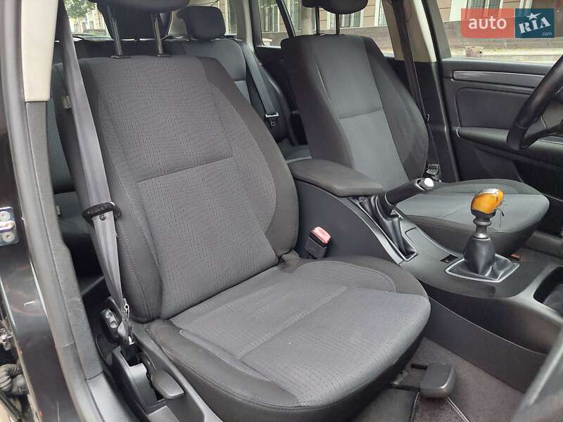 Универсал Renault Laguna 2010 в Одессе