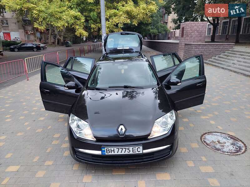 Универсал Renault Laguna 2010 в Одессе