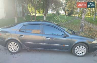 Лифтбек Renault Laguna 2004 в 