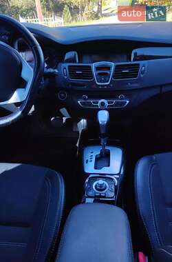 Универсал Renault Laguna 2012 в 