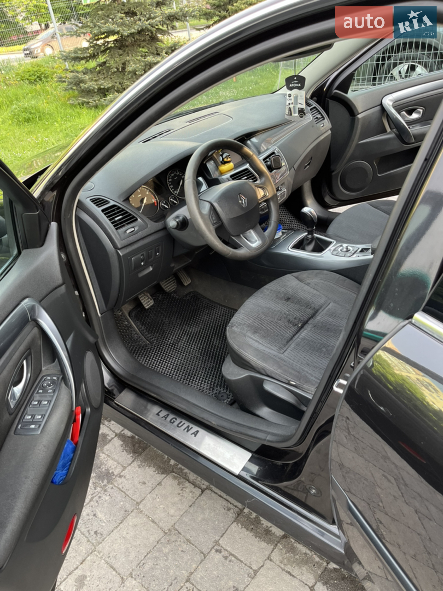 2010 Renault Laguna - мініатюра 12