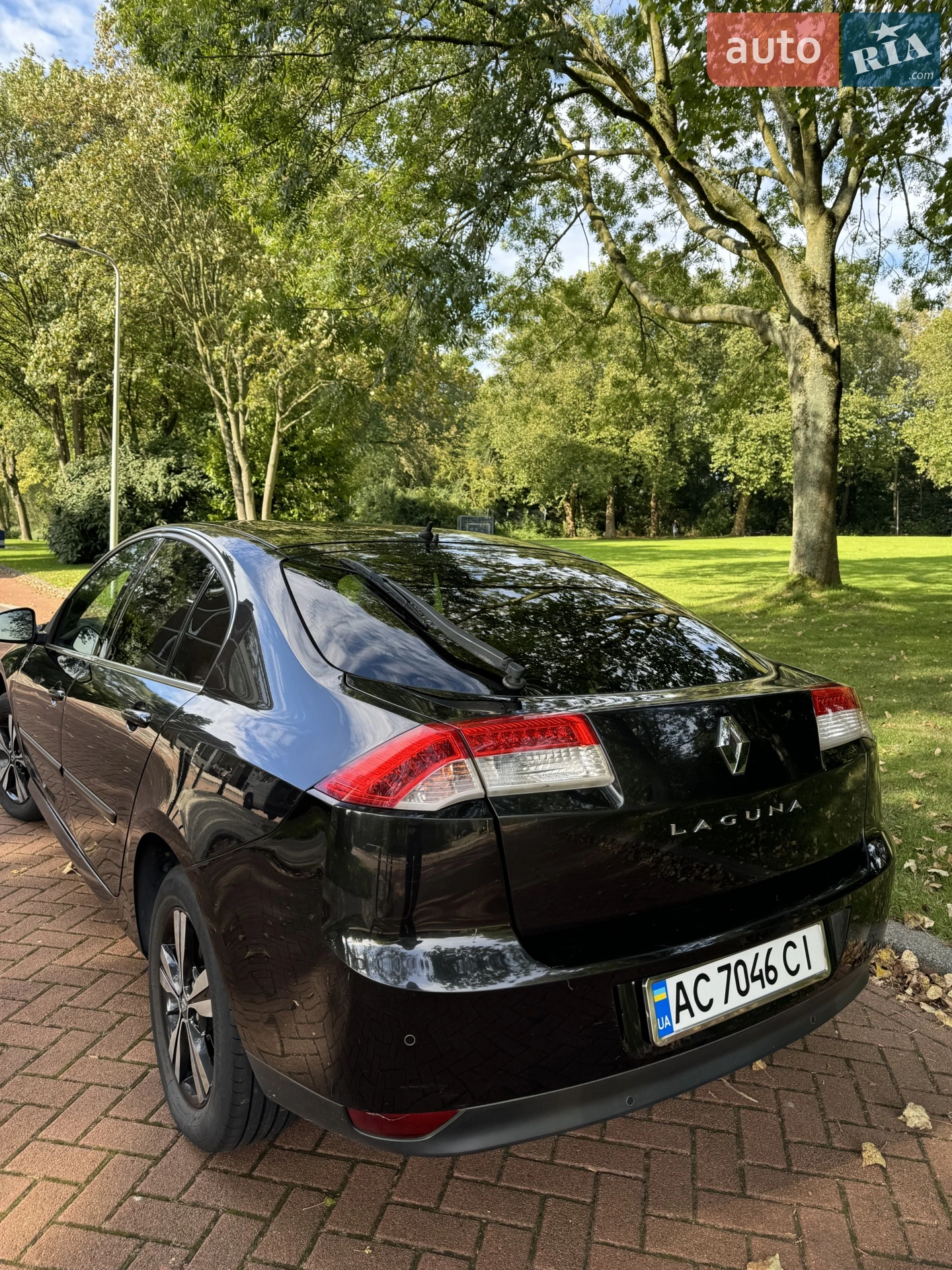 2010 Renault Laguna - мініатюра 3