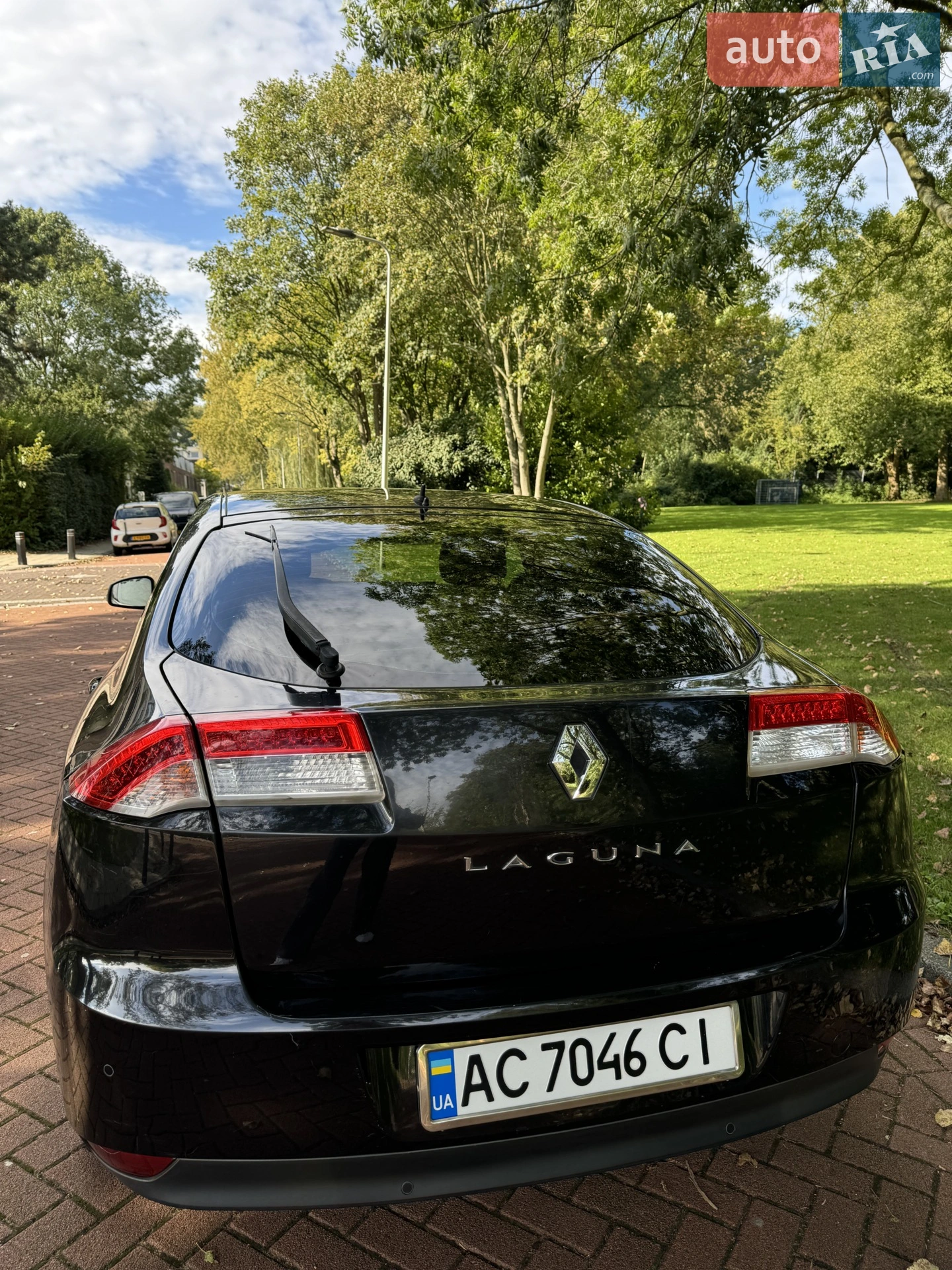 2010 Renault Laguna - мініатюра 11