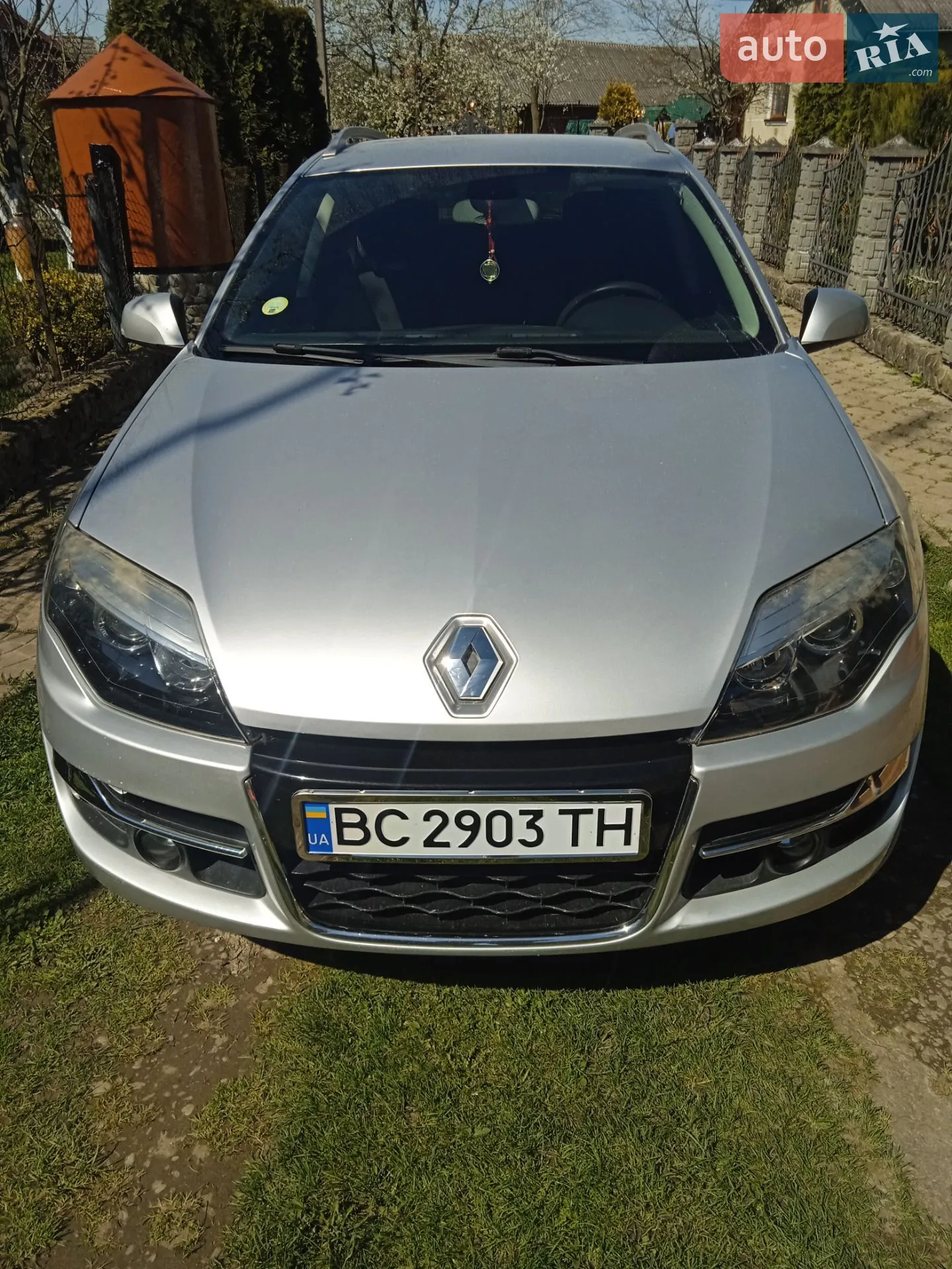 2012 Renault Laguna - фото 1
