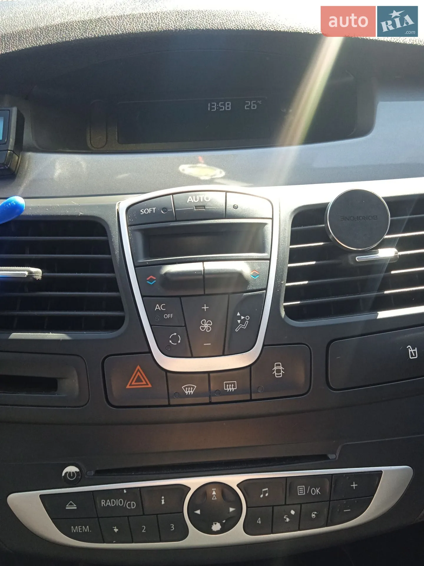 2012 Renault Laguna - мініатюра 11