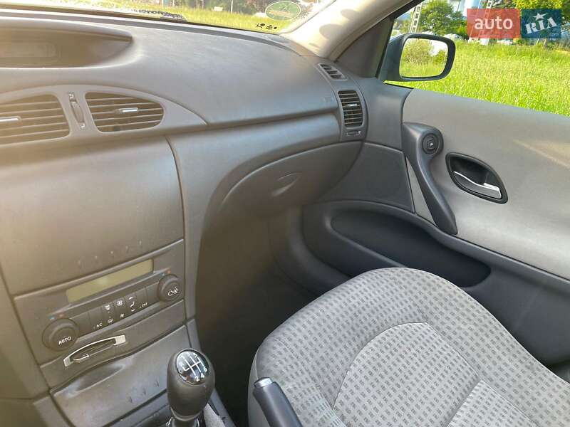 Універсал Renault Laguna 2003 в Бучі фото 29 Універсал Renault Laguna 2003 в Бучі