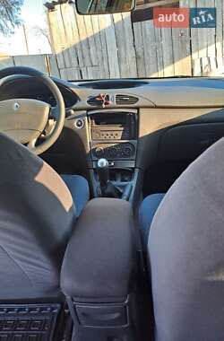 Лифтбек Renault Laguna 2001 в Ивано-Франковске