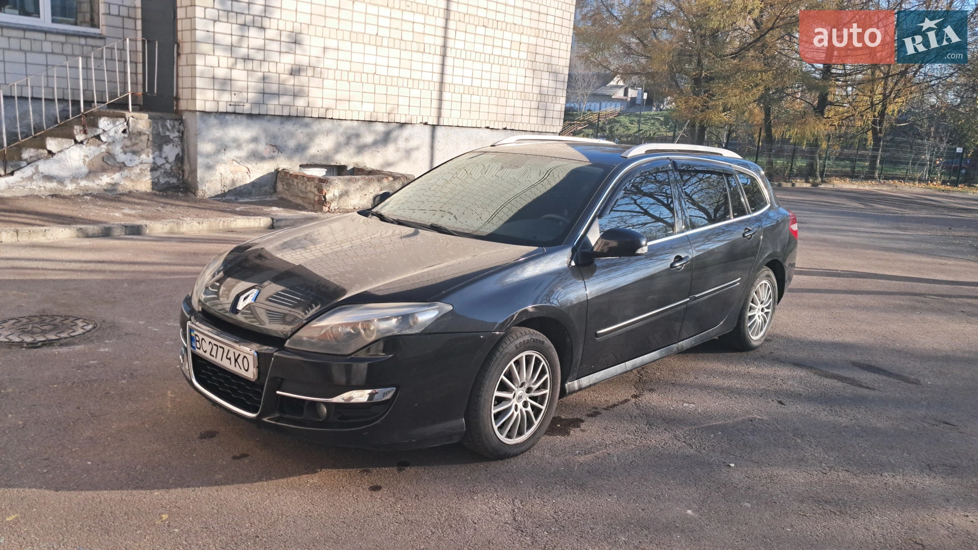 2011 Renault Laguna - фото 1
