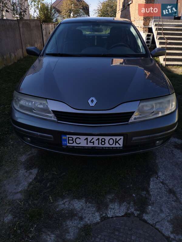 Ліфтбек Renault Laguna 2004 в Кам'янці-Бузькій